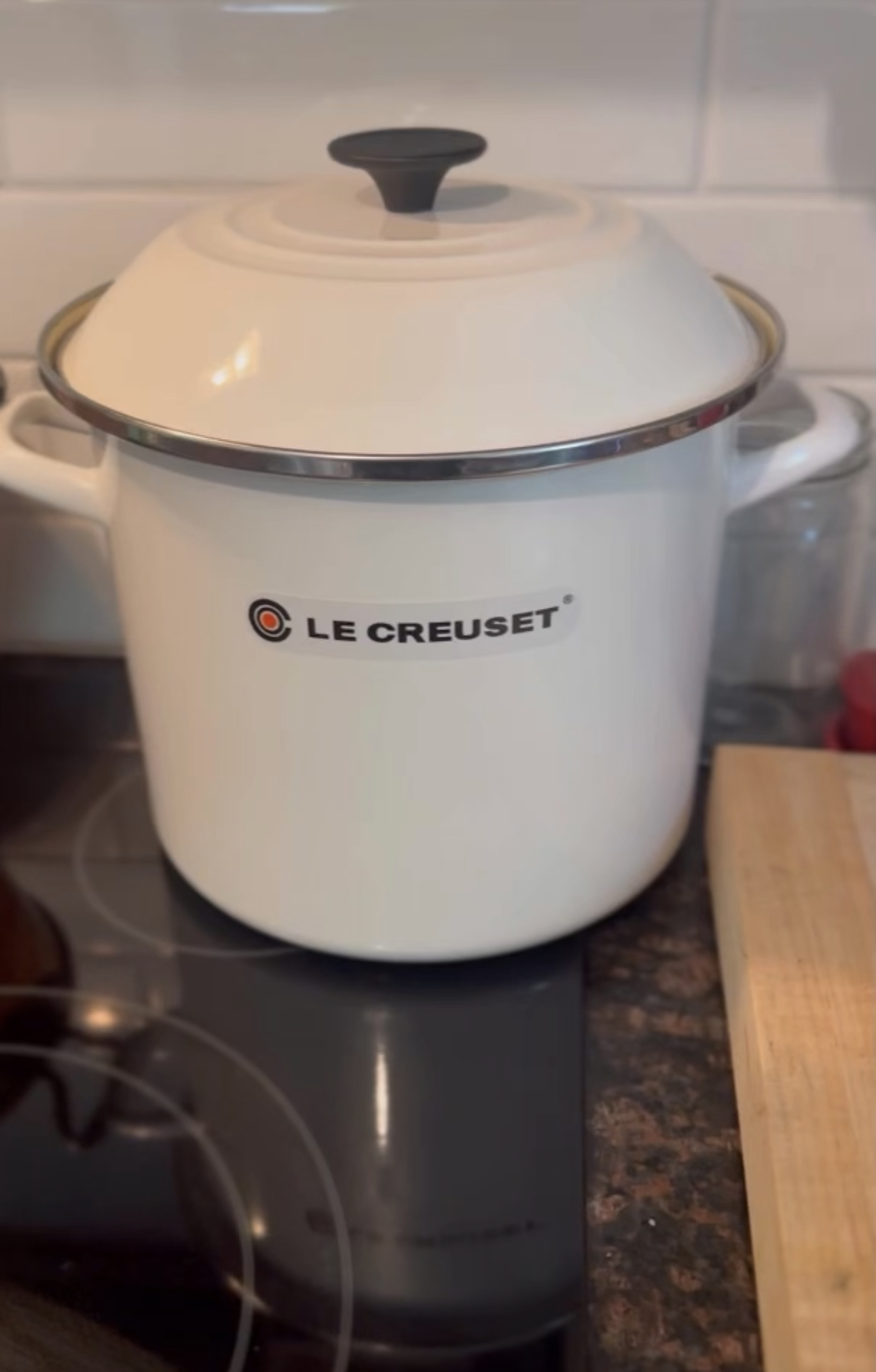 Watch Honest Review of the 10qt Le Creuset Stockpot on Amazon Live